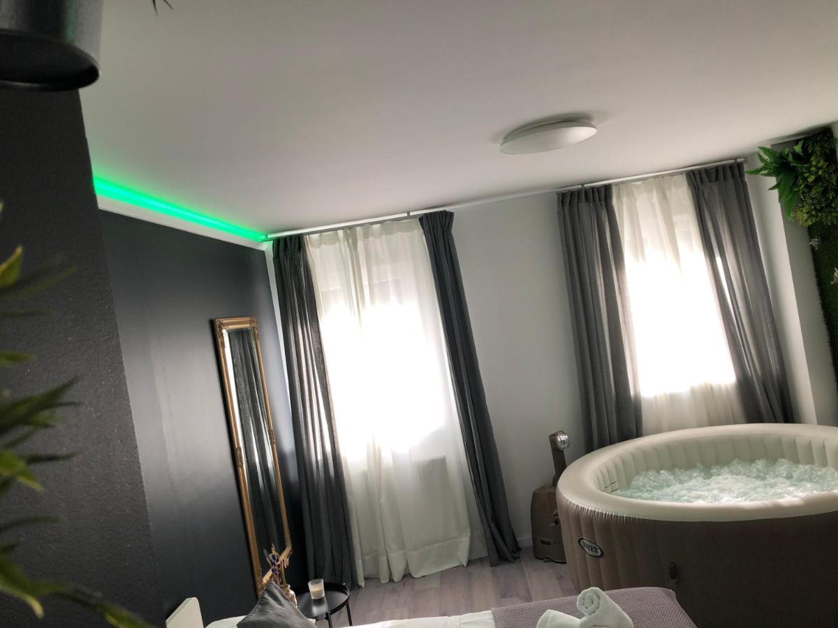 Jacuzzi *